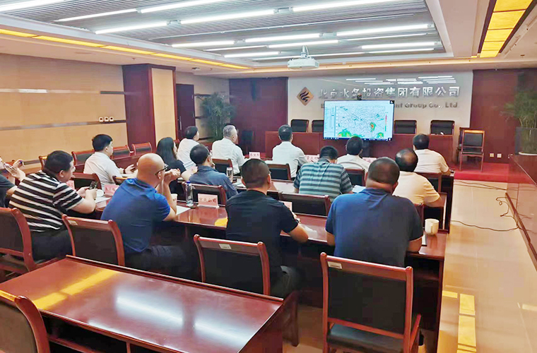 暴雨洪峰显担当 ——永利集团304登录集团推动主题教育见实效