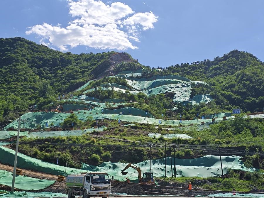 二道河水库开展右坝肩施工